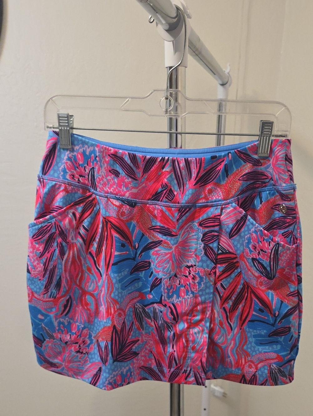 Lilly Pulitzer Blue Pink Floral Athletic Shorts